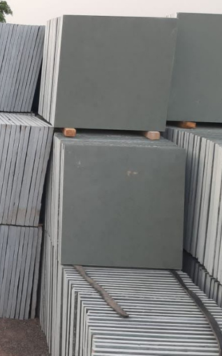 270-318X510_FEATURED-IMAGE-Acadian-Black